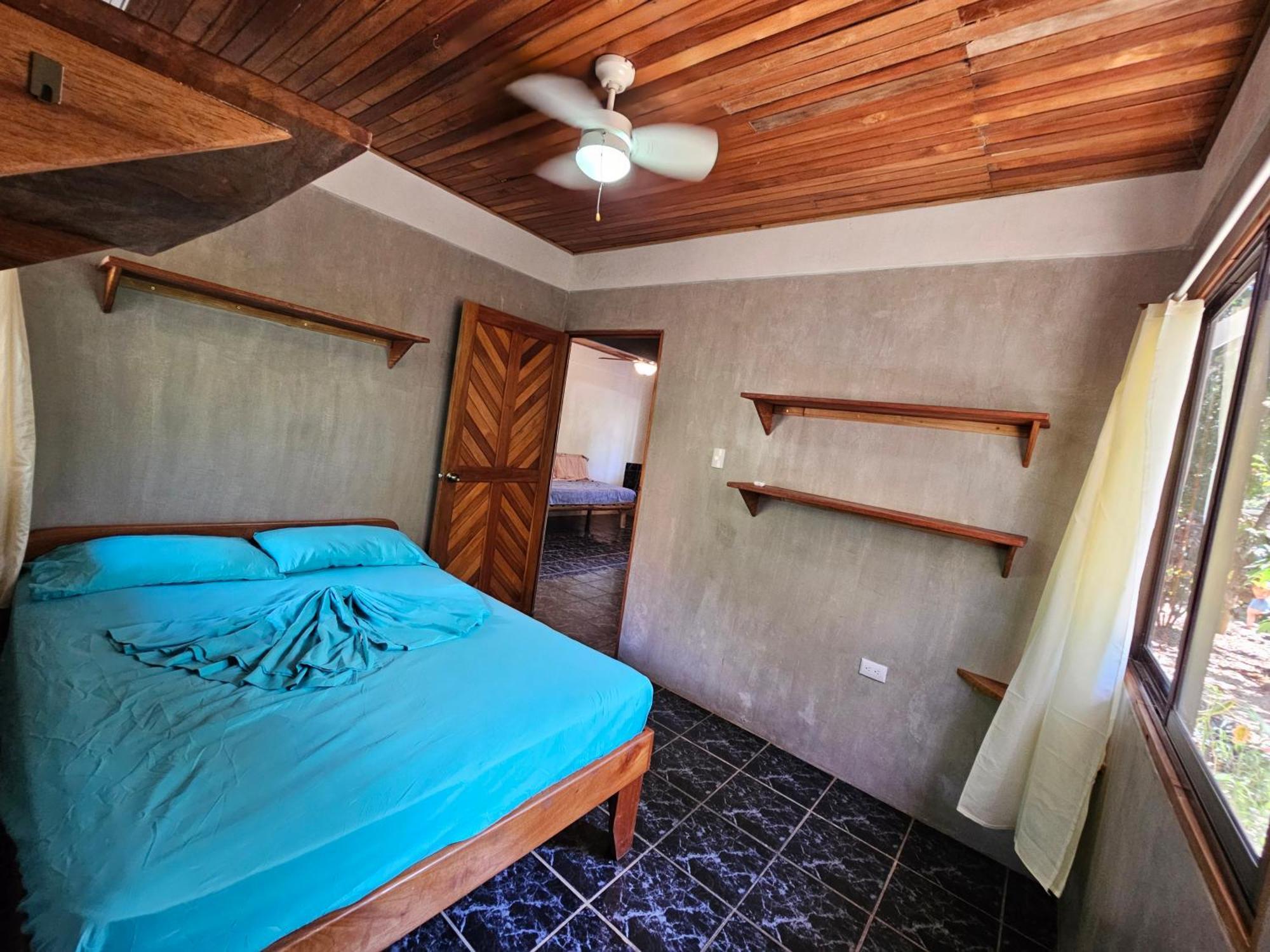 Don Jon'S Surf And Yoga Lodge Playa Santa Teresa  Exterior photo